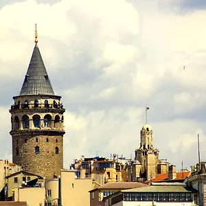 מלון Walton Galata